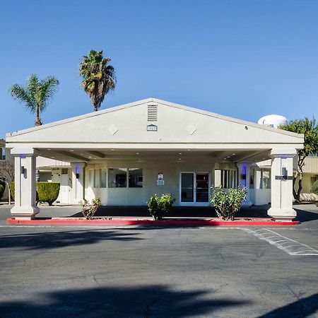 Motel 6-Merced, Ca Eksteriør billede