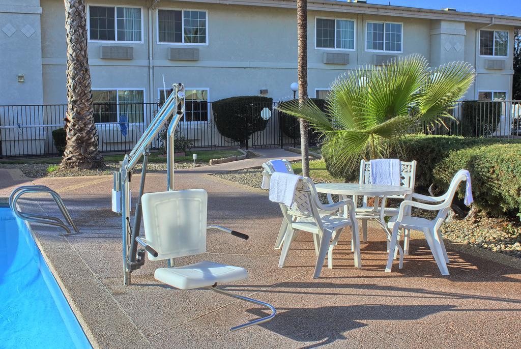 Motel 6-Merced, Ca Eksteriør billede