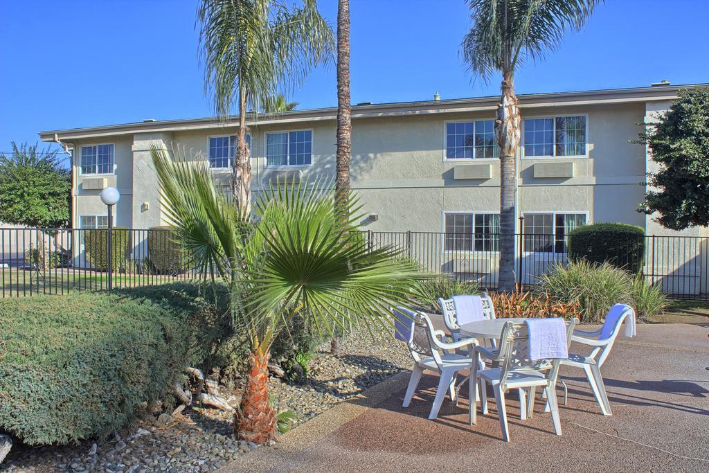 Motel 6-Merced, Ca Eksteriør billede